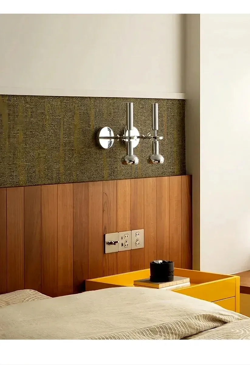 מנורת קיר לד כסופה מתכווננת