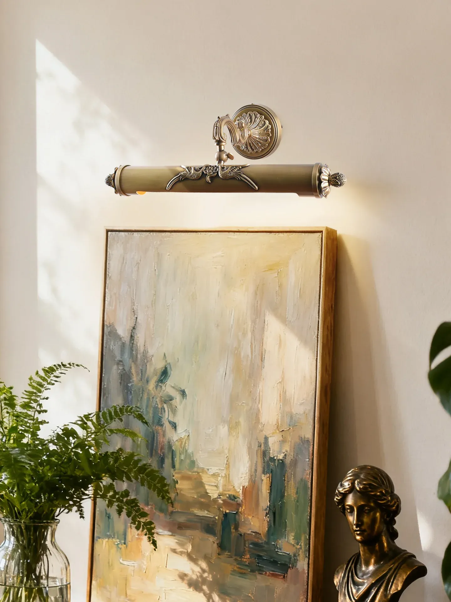 מנורת קיר פליז כפולה למראה ולאמבטיה