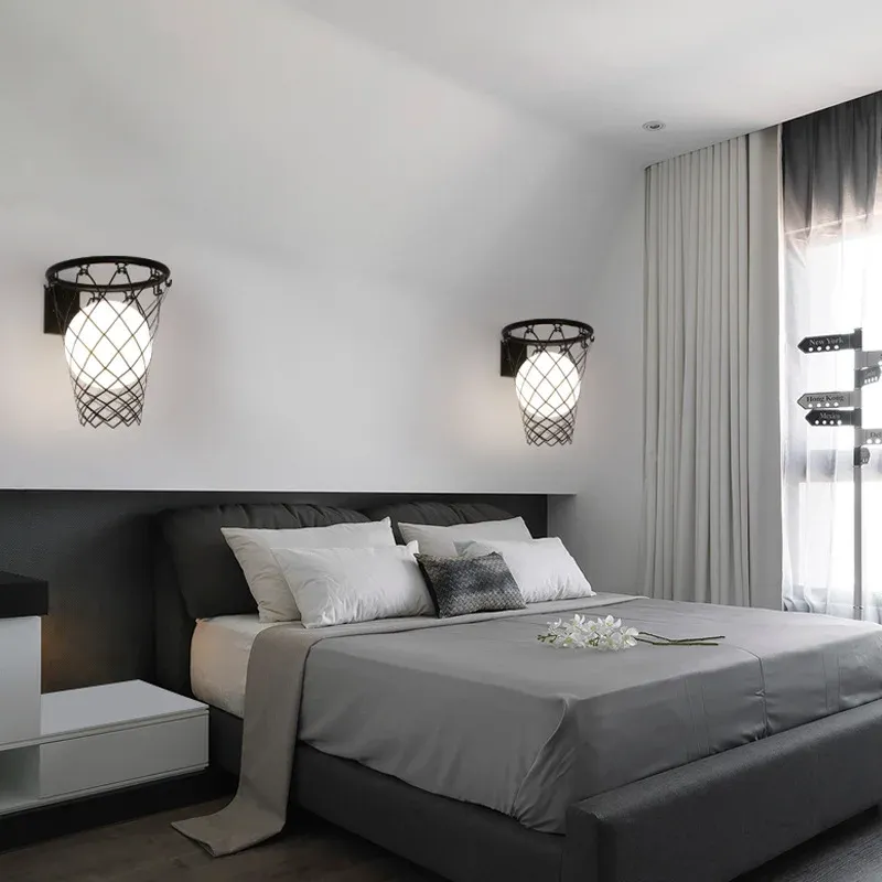 מנורת קיר כדורסל לחדר ילדים