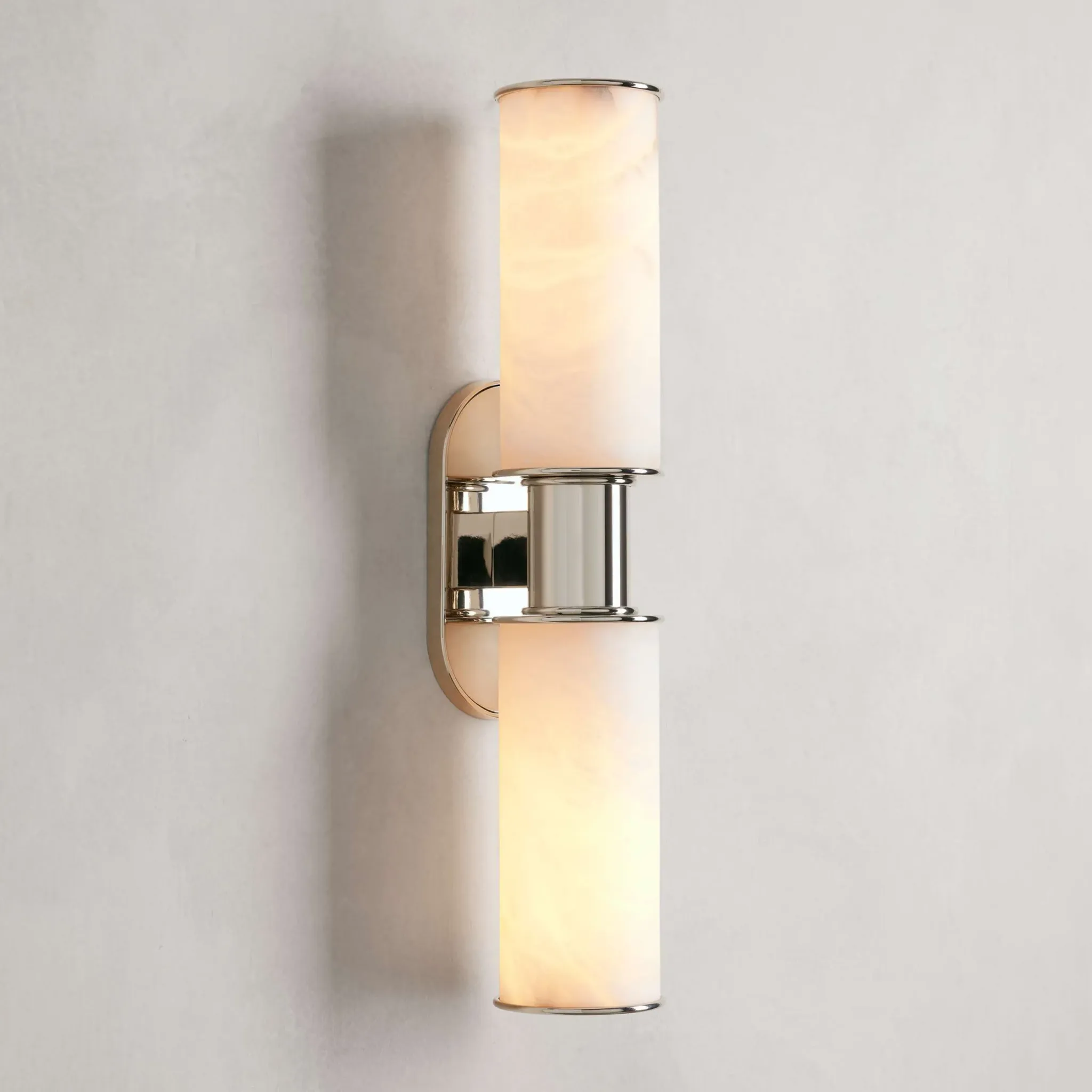 מנורת קיר אמבטיה מאלבסטר פליז מודרנית