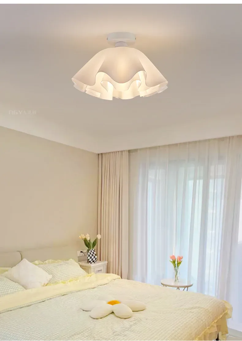 מנורה תלויה ברזל מינימליסטית בסגנון צרפתי חמים