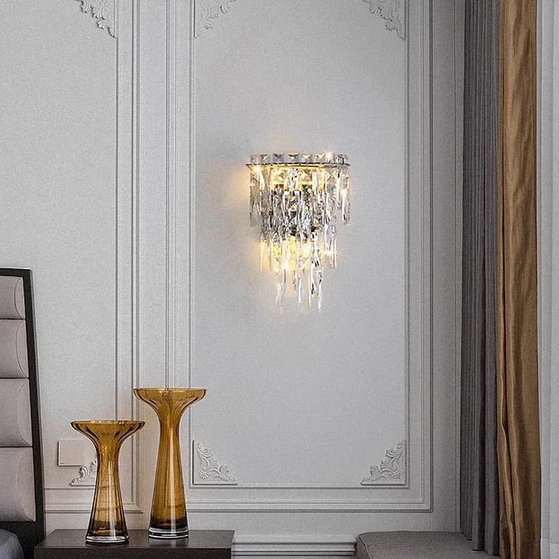 מנורת קיר קריסטל דו כיוונית בגימור זהב