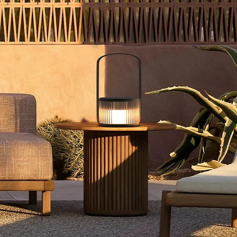 מנורת אווירה סולארית נטענת לגינה ולמרפסת