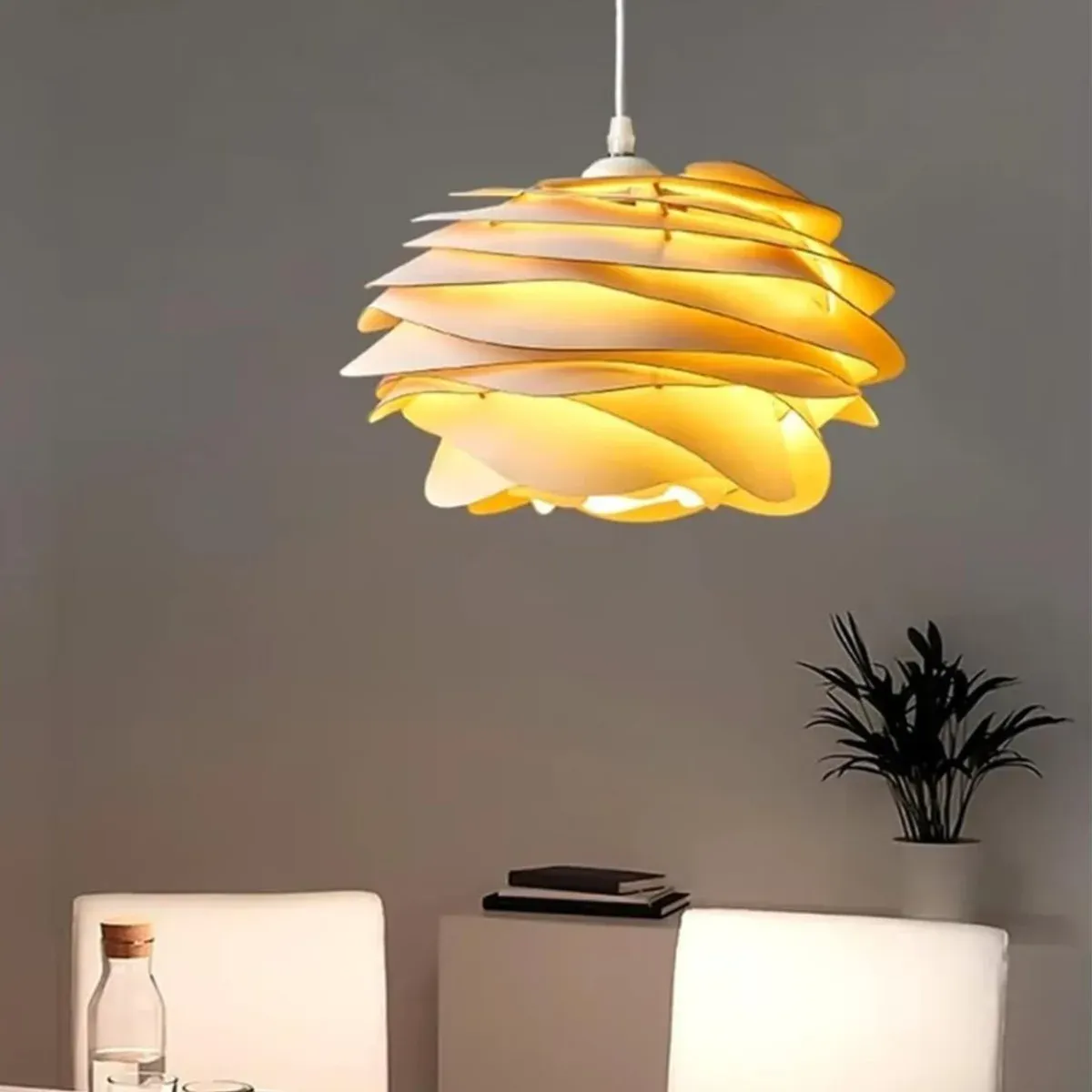 נברשת עץ עלי כותרת מודרנית לאי מטבח ולחלל מגורים