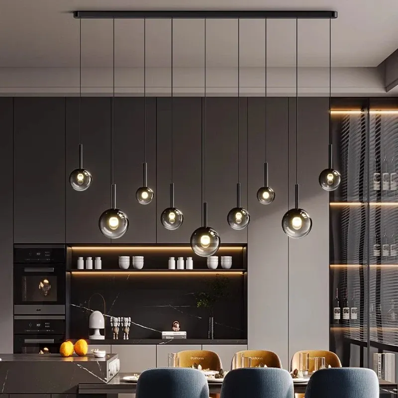 נברשת אר דקו מזכוכית ואבן עם עמעום ושלט