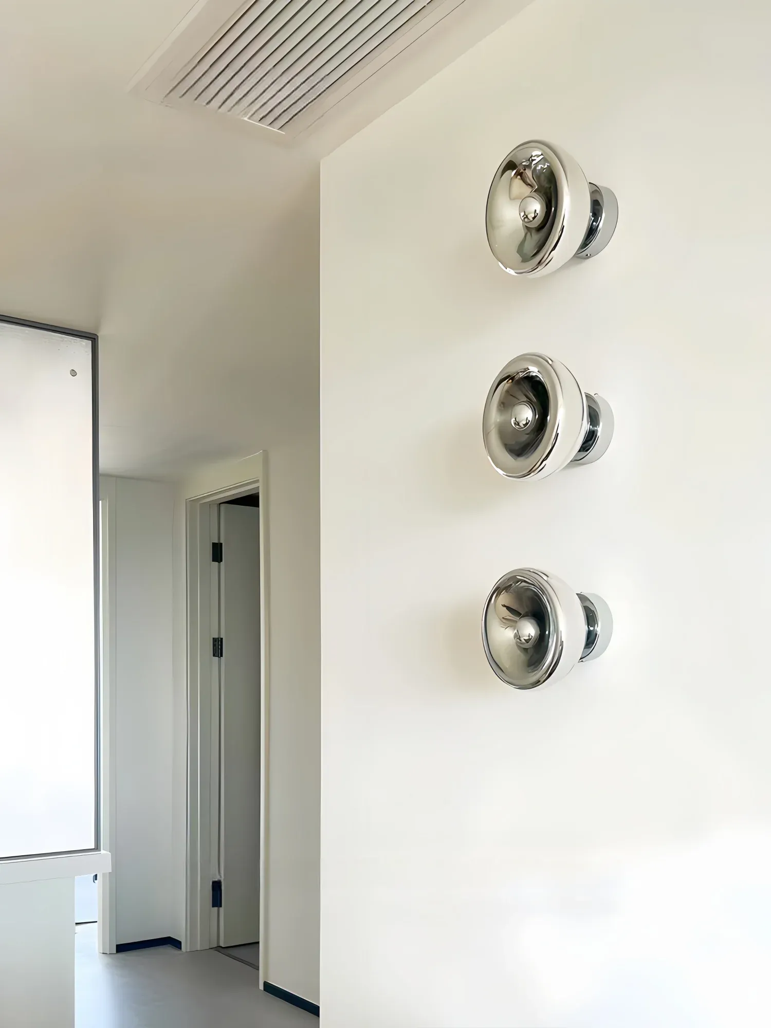 מנורת קיר לוהטת מודרנית בעיצוב בוהאוס