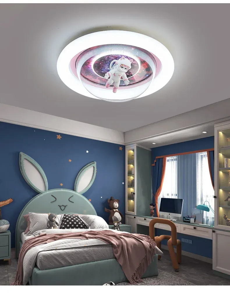 מנורת תקרה חתלתולה ורודה עם שלט לחדר ילדים