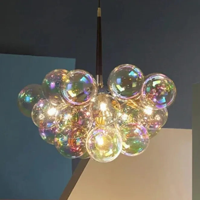 מנורת תלייה בועות נורדית צבעונית עם בתי נורה G9
