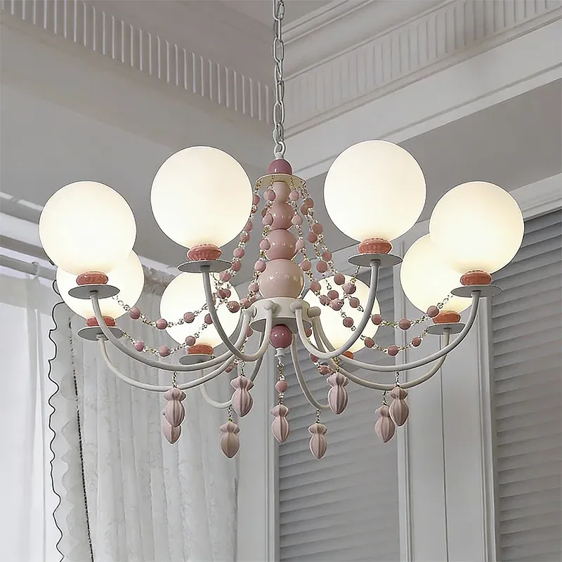 נברשת קרמיקה וקריסטל רומנטית בגווני פסטל