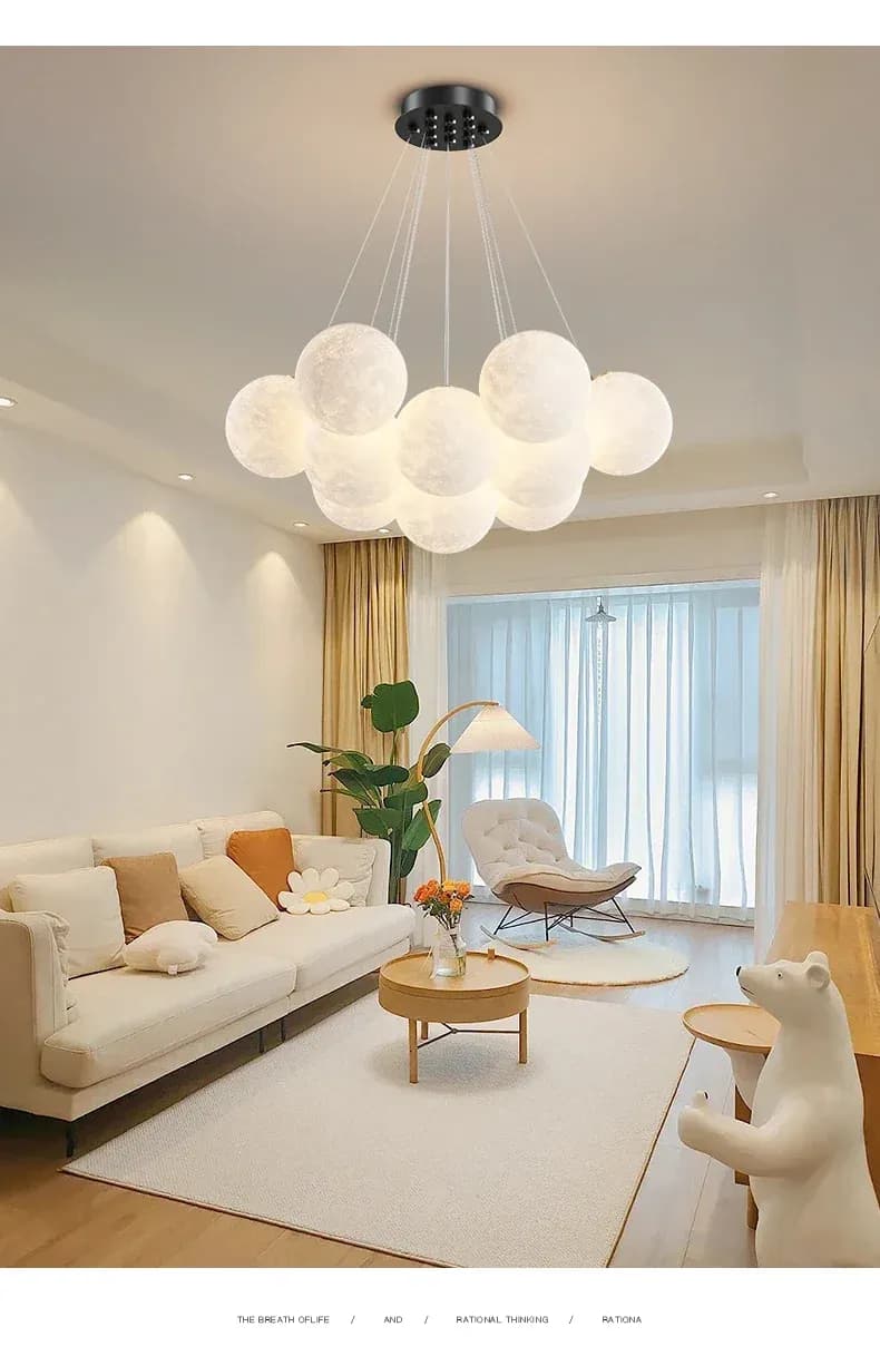 נברשת כדורית מינימליסטית בגוון שמנת