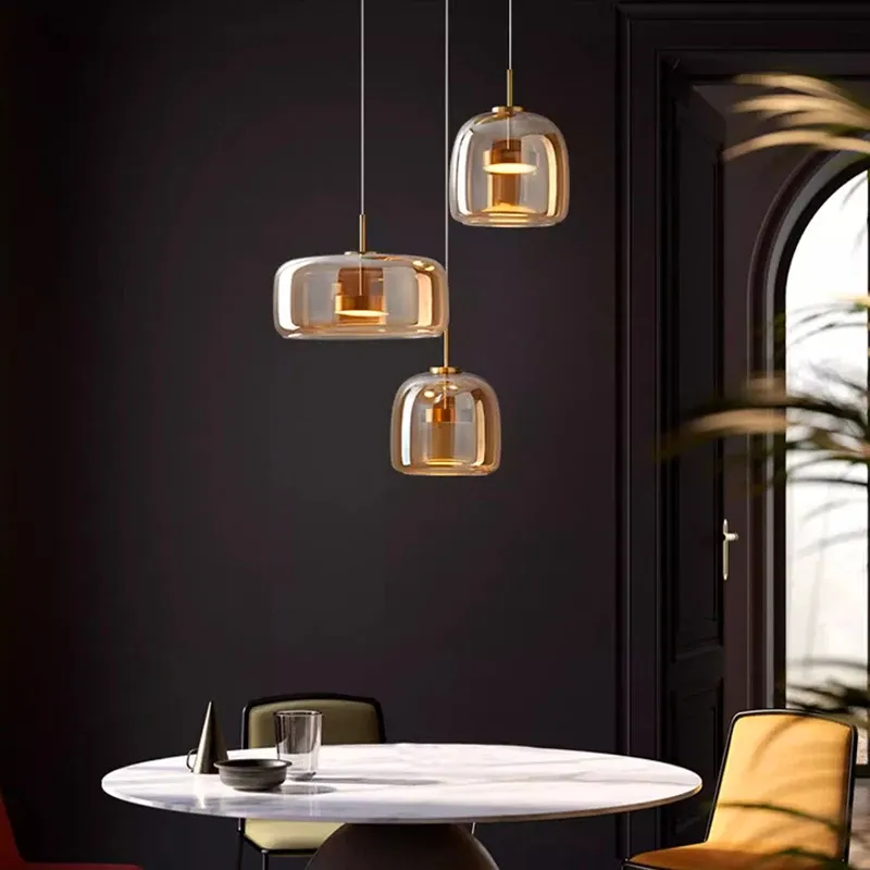 נברשת זכוכית ואבן בסגנון אר דקו