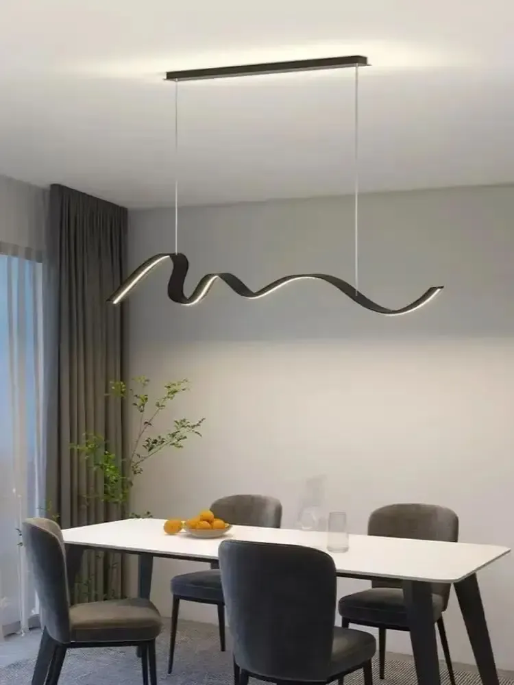 נברשת גל מודרנית מאלומיניום עם עמעום ושלט