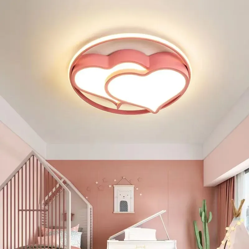 מנורת תקרה לב כחולה לחדר ילדים עם שלט