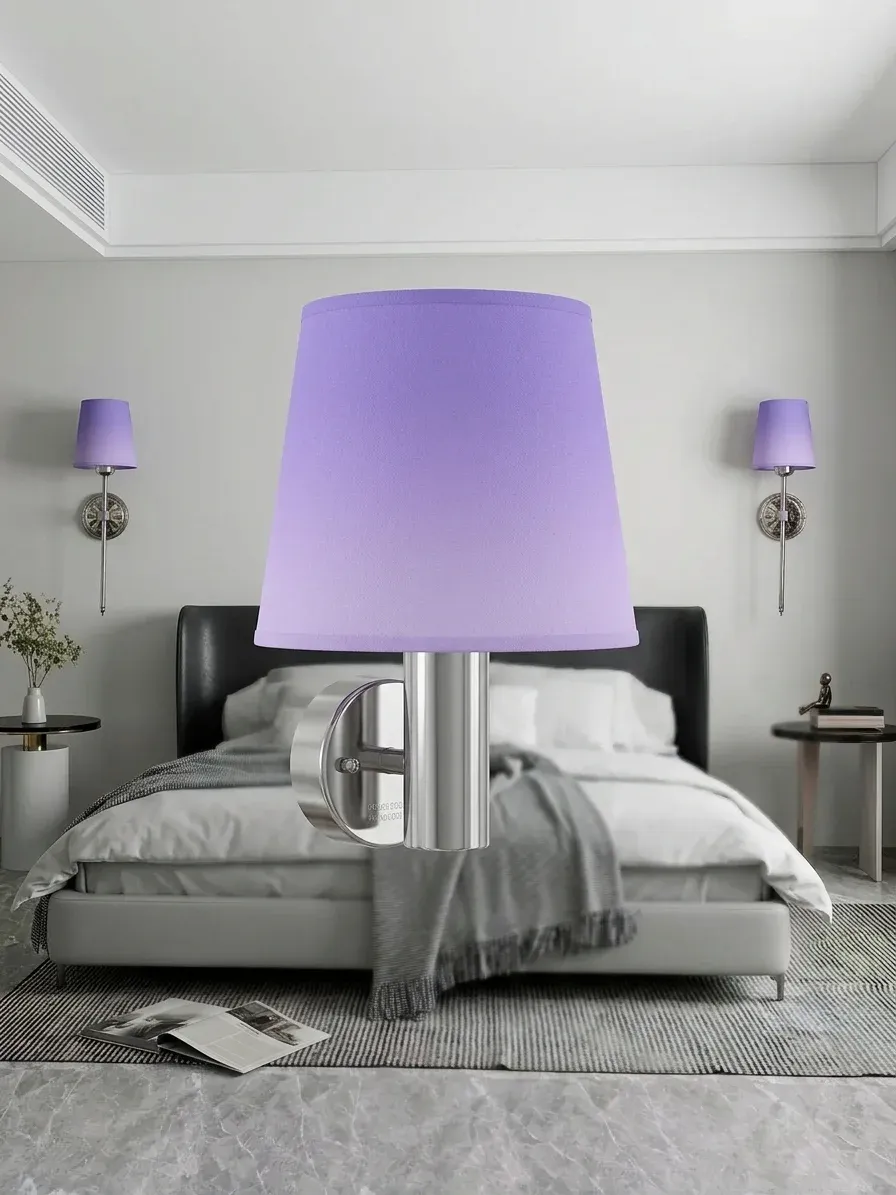 מנורת קיר נטענת אלחוטית עם שלט ותאורה מתכווננת